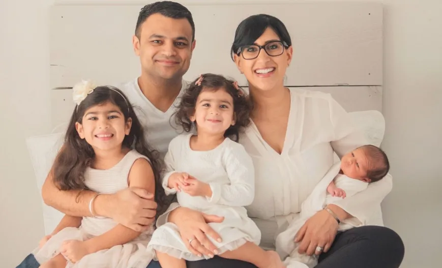 mom business owner balancing family work